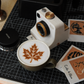 📢📢50% RABATT !!⏰Retro Kaffee-Kunst-Kamera – Mechanischer Latte-Art Schablonendrucker