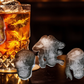 💀 3D-Totenkopf-Eiswürfelform aus Silikon mit Deckel – Lustige, langsam schmelzende Eisform für Whiskey, Cocktails und Halloween-Drinks