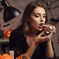 Realistische Vampirzähne für ein Halloween-Kostüm